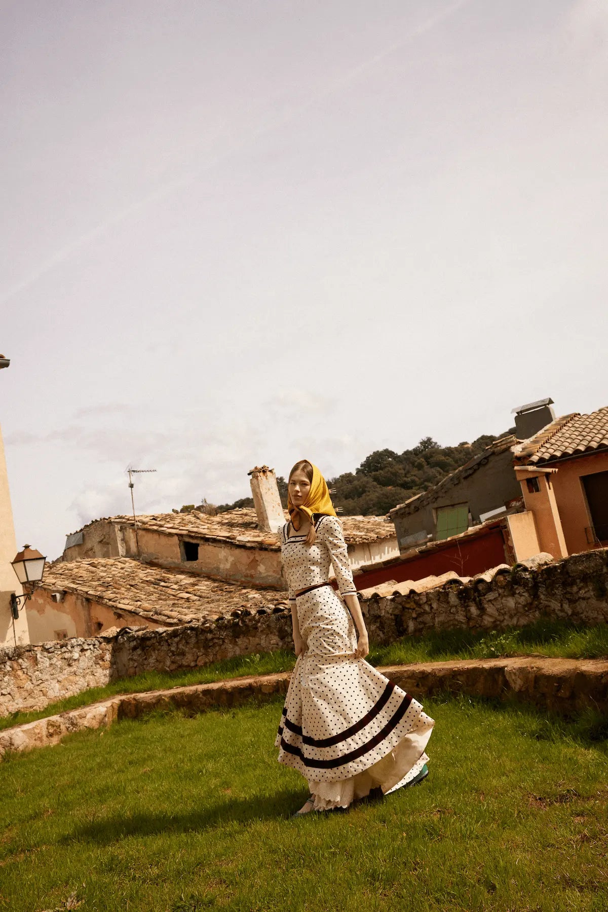 Falda Fotunata lunar negro