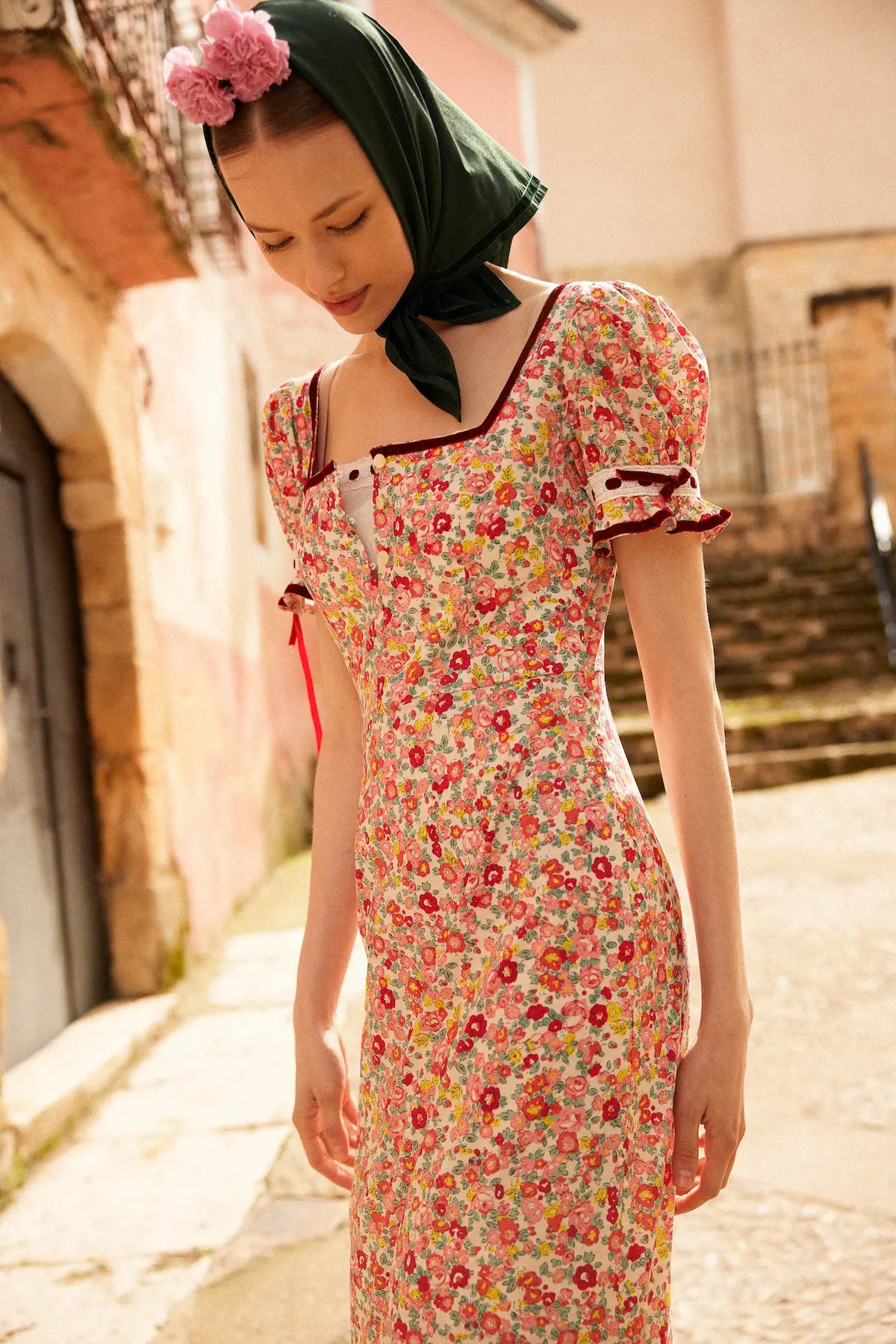 Vestido Manola Miniflor corinto